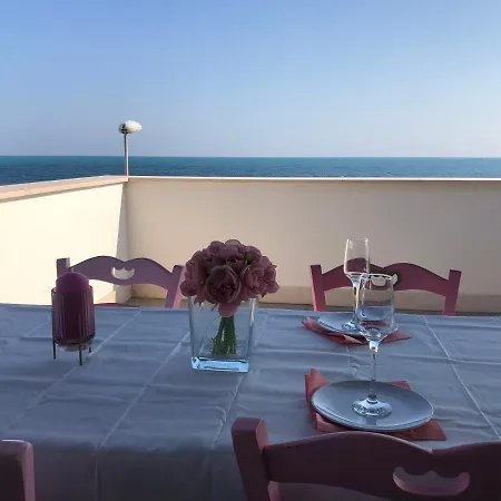 Palese Profumo Di Mare Πανσιόν